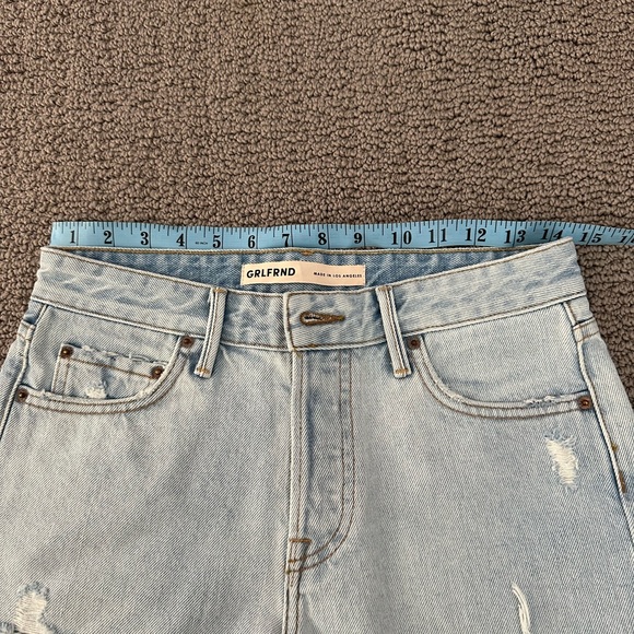 NWOT GRLFRND Helena High Rise Cut Off Short 24 - Picture 7 of 9